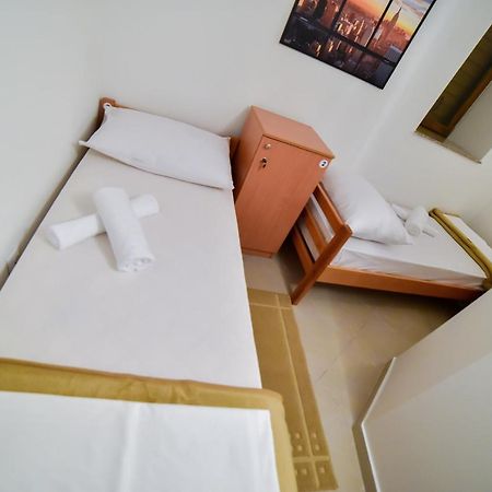 Hostel سيني المظهر الخارجي الصورة
