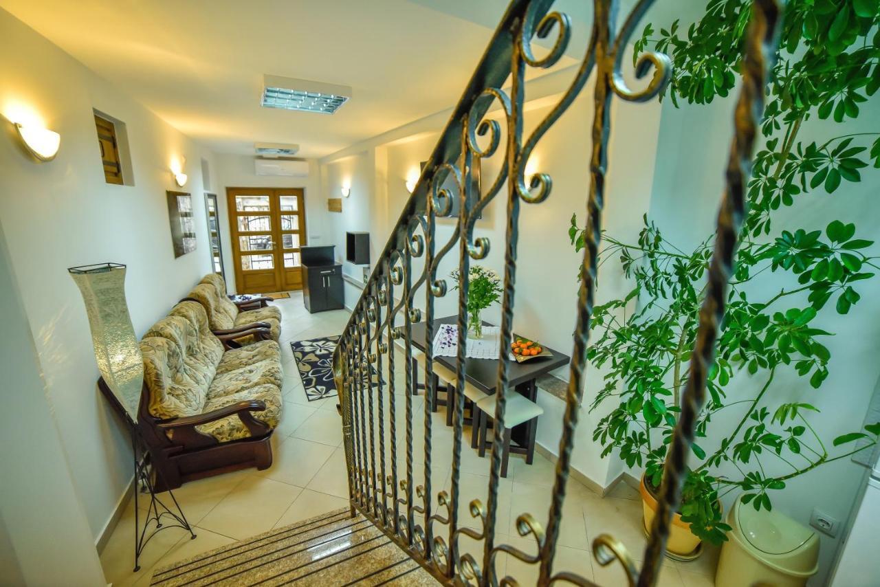 Hostel سيني المظهر الخارجي الصورة